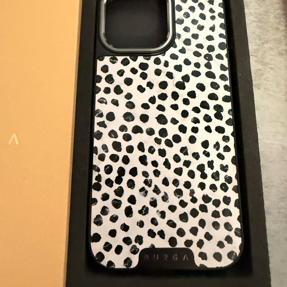 New! Burga Elite Black and White Spotted Phone Case iPhone 16 pro max MagSafe